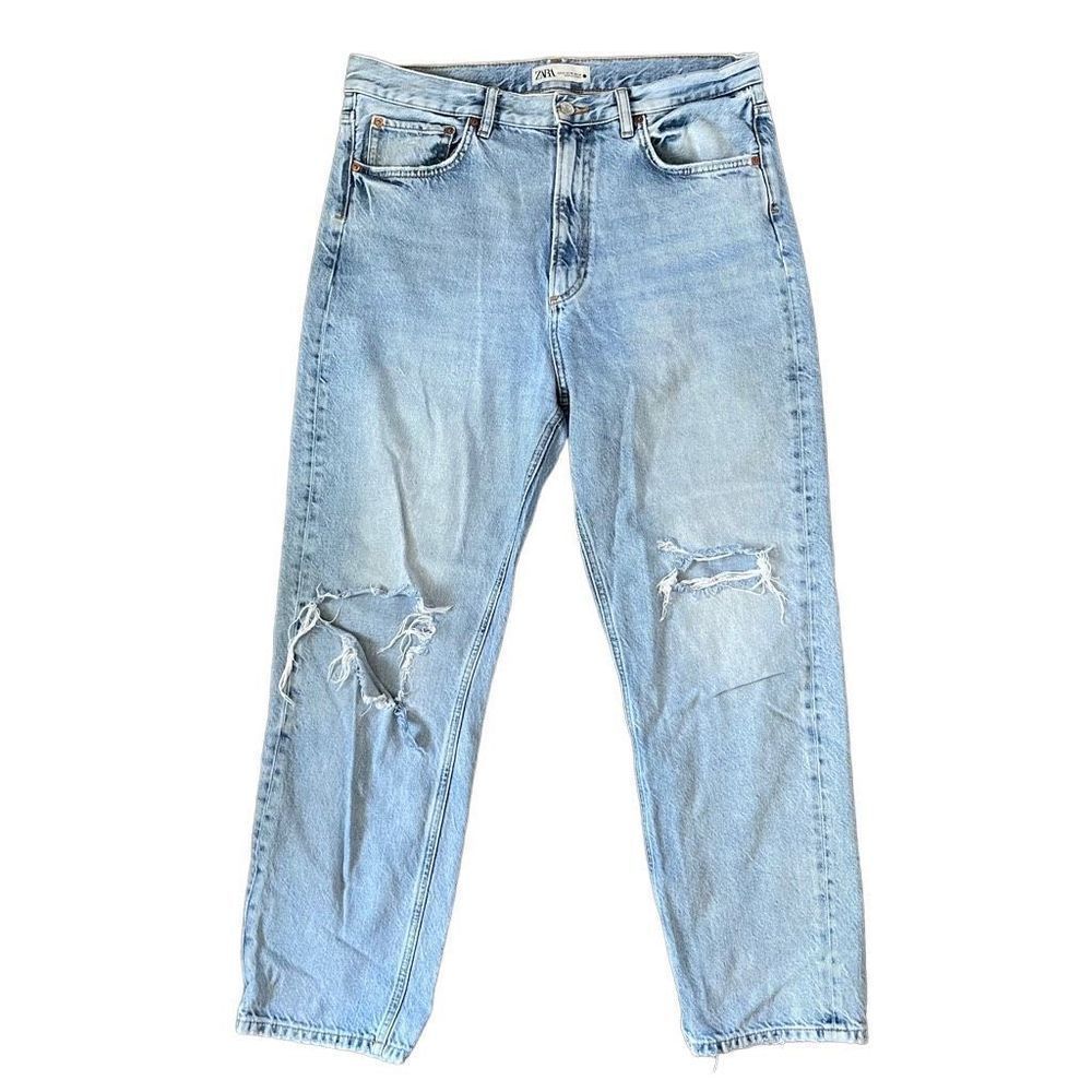 Women's Light Blue Straight Leg Jeans
